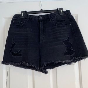 High Waisted Black Demim Shorts